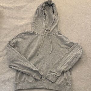 Gray Vuori Women's Hoodie Size Medium. Excellent condition
